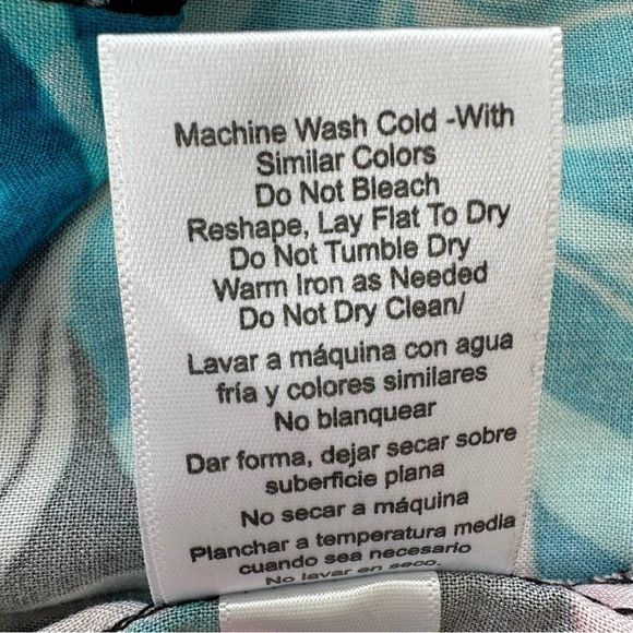 Venus top, raglan with 3/4 length bell sleeves, elasticized neckline, tropical - Picture 12 of 12